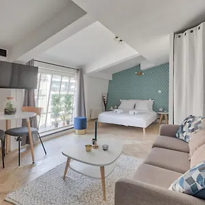 Appartement Rénové Proche Arc Triomphe - 2p, Paris