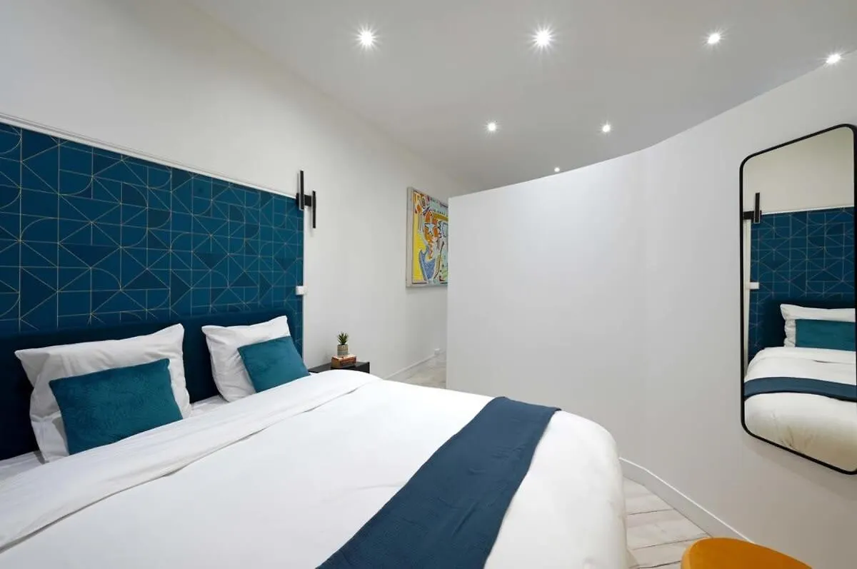 Agreable 2 Piece Au Coeur De 17 Arrondissement Apartment Paris